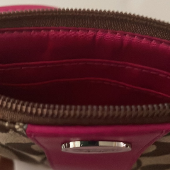 NWT Coach Brown & Pink Leather
Wristlet - Picture 3 of 6